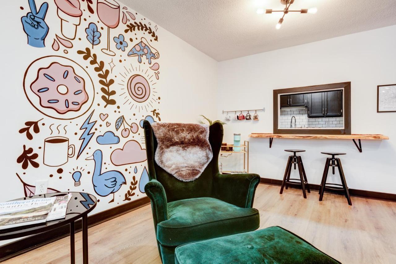 Entire Condo In Downtown Winston Εξωτερικό φωτογραφία